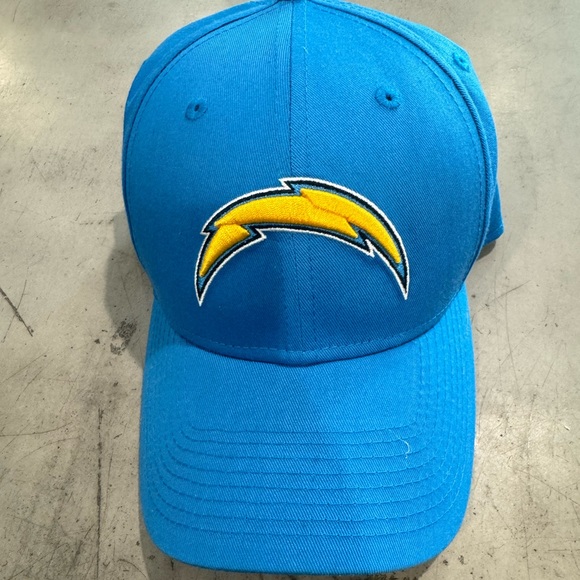 🆕 LA CHARGERS cap! Unisex, listed under mens! Show your team spirit! ⚡️see pic! - Picture 10 of 10